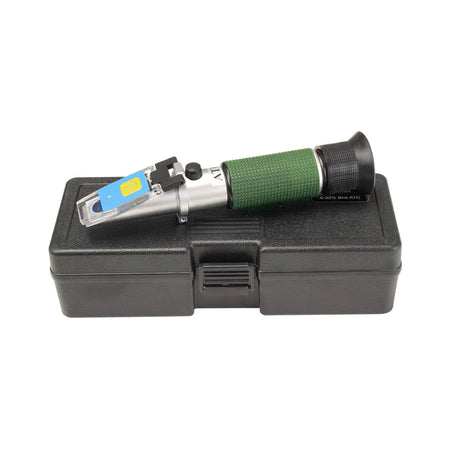 Brix Portable Refractometer with Light Zebra Skimmers